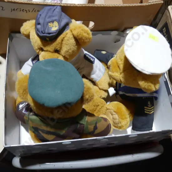 3 New Zealand military teddy bears