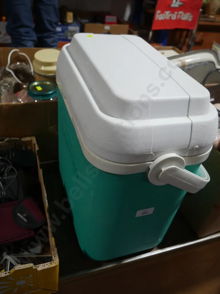 Chilly bin Image 1++