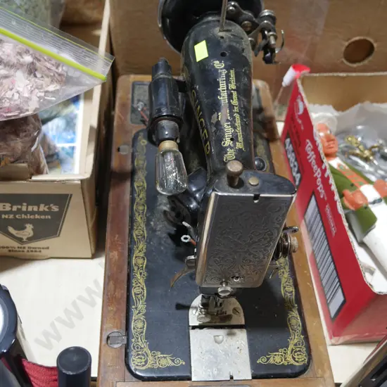 Singer sewing machine