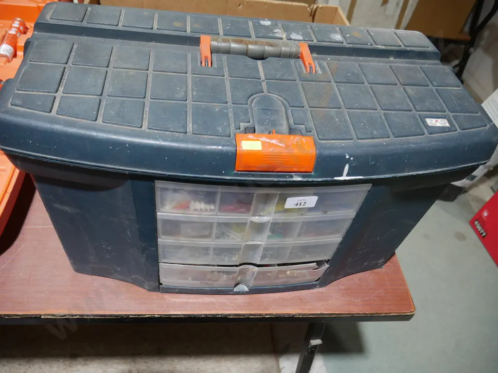Toolbox and contents Image 1++