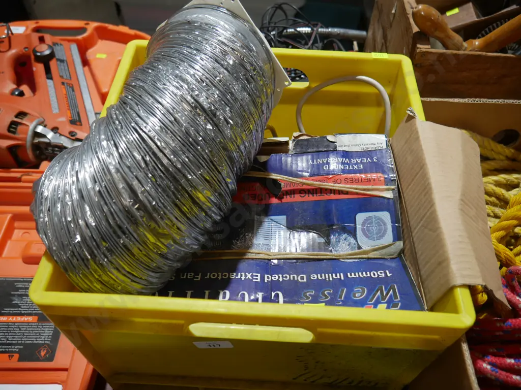Extractor fan system Image 1++