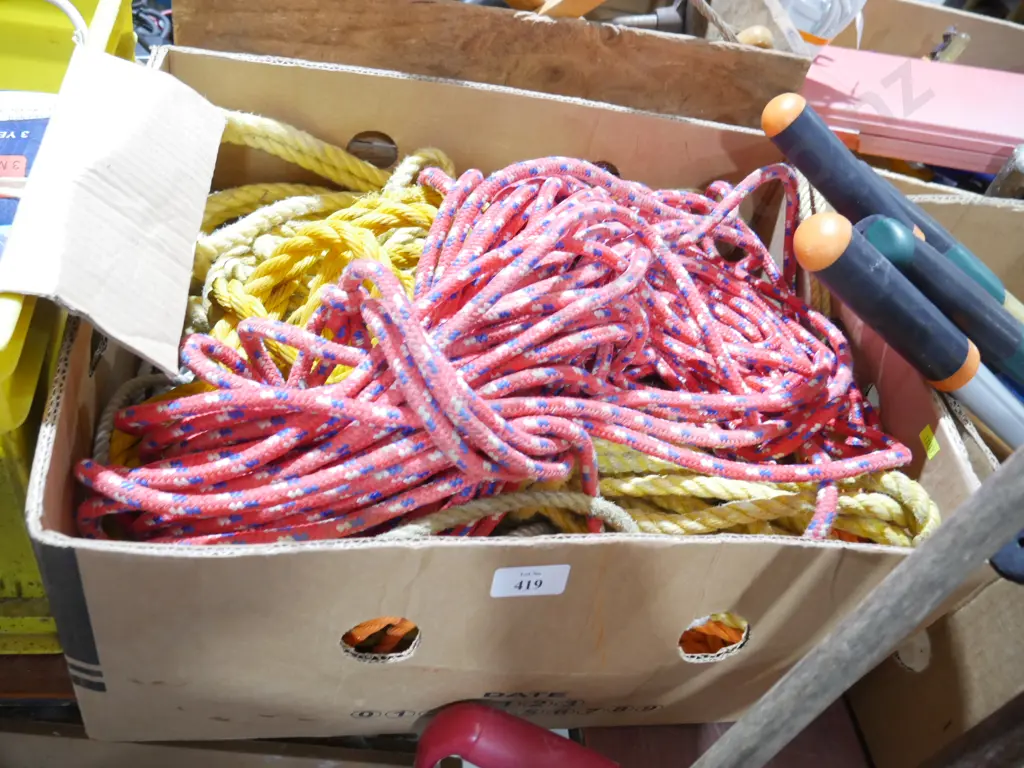 Box of ropes Image 1++