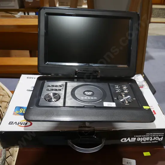 Portable TV/DVD player