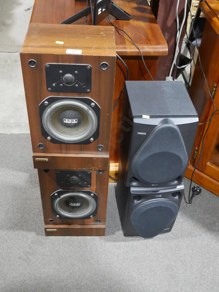 2 pair speakers Image 1++