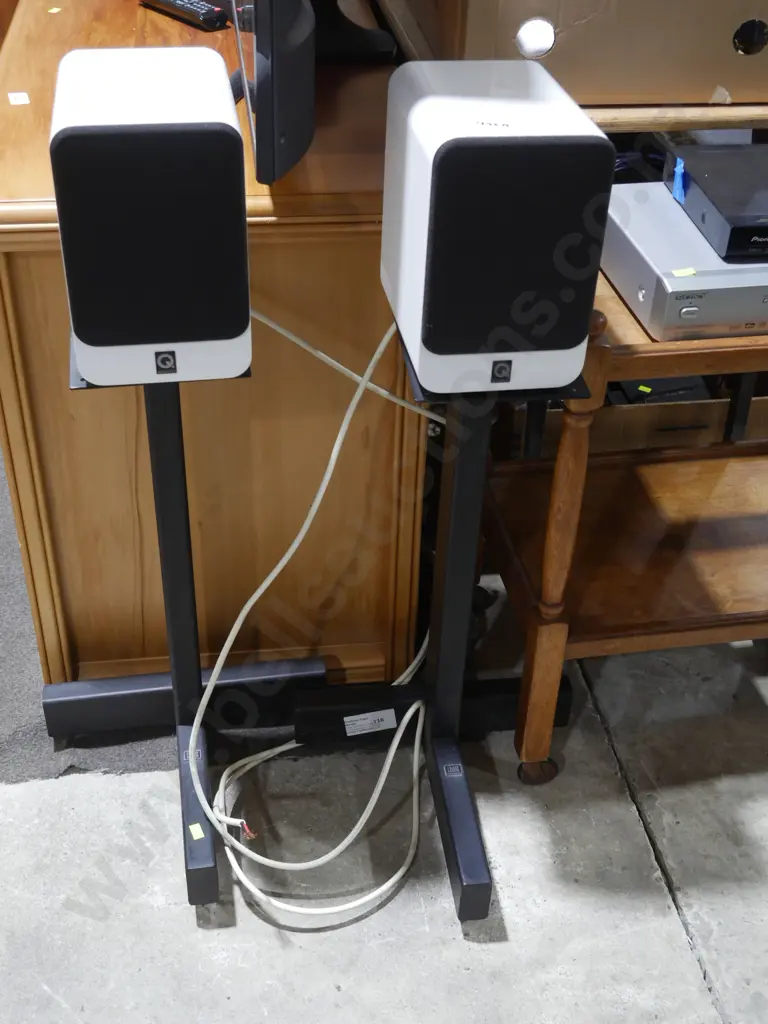 Pair of speakers on stands Image 1++