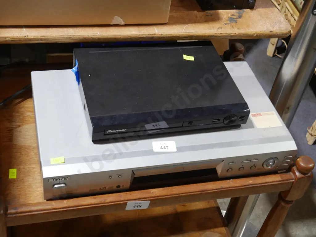 DVD player etc Image 1++