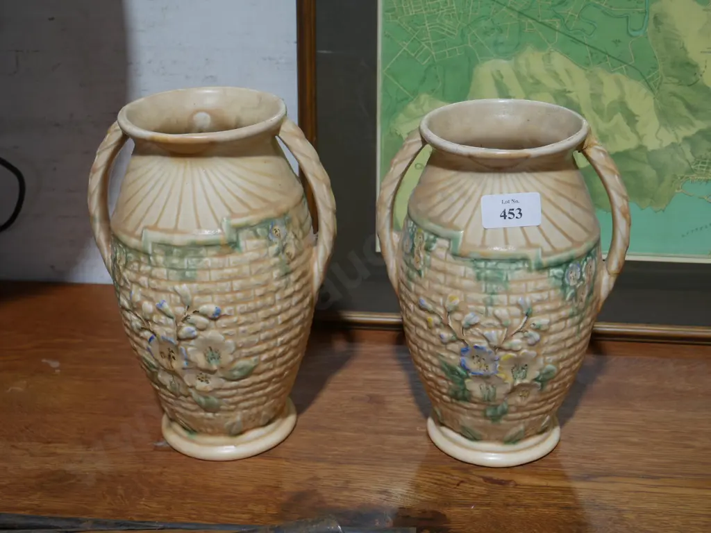 Pair of vases - one repaired Image 1++