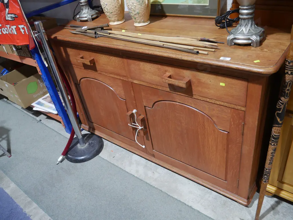 Oak sideboard Image 1++