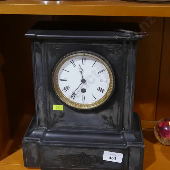 Marble mantel clock