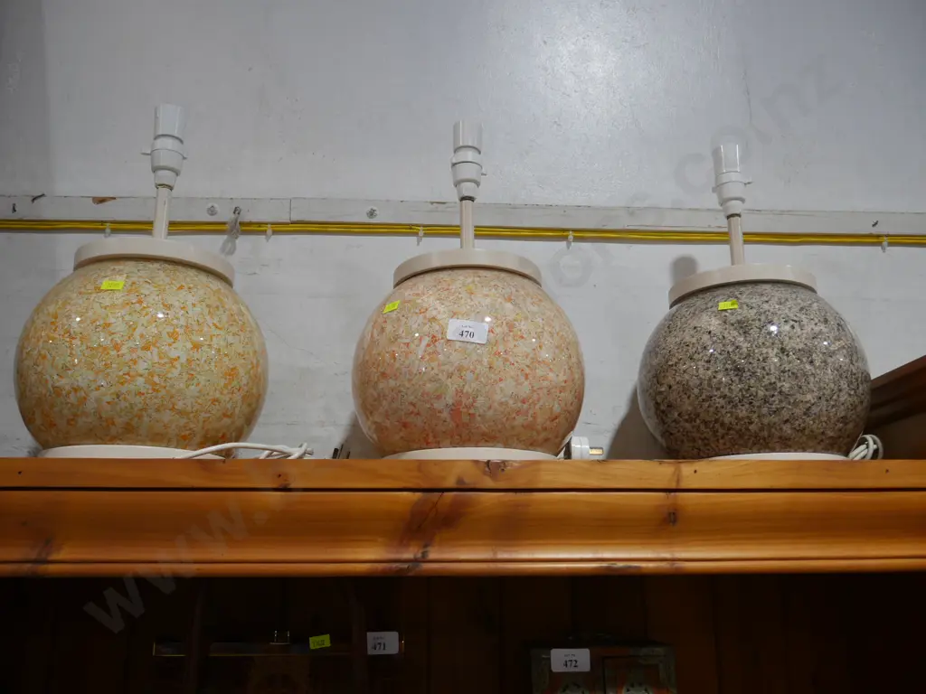 3 table lamps Image 1++