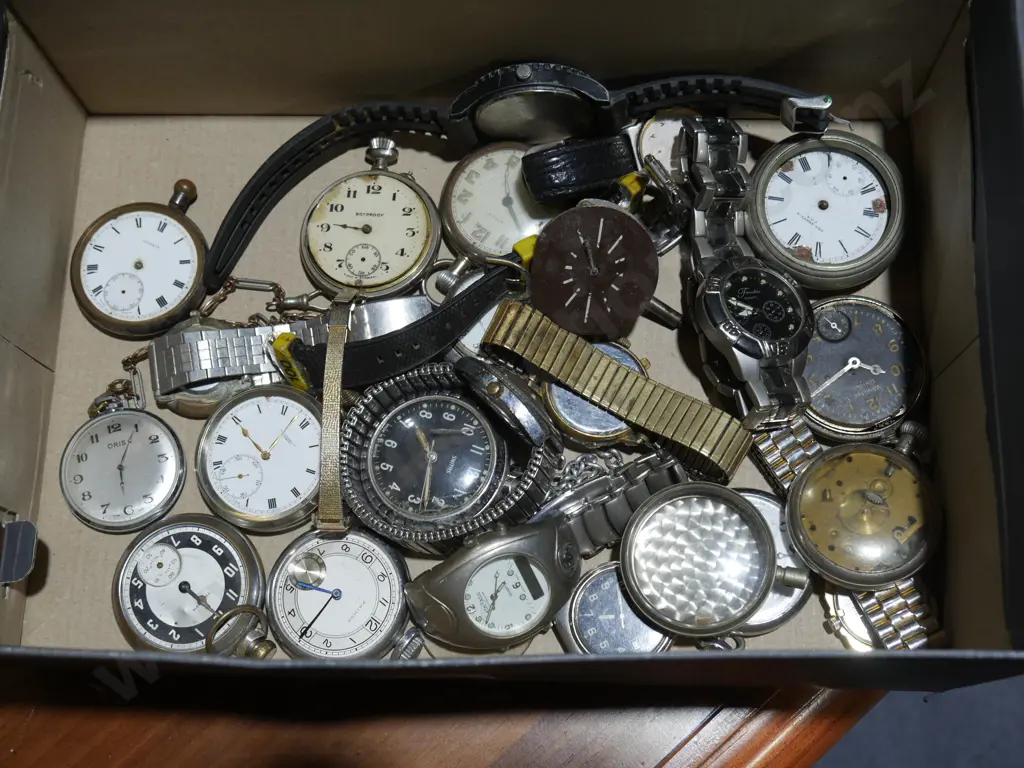 Pocket watch parts, mens watches. Image 1++