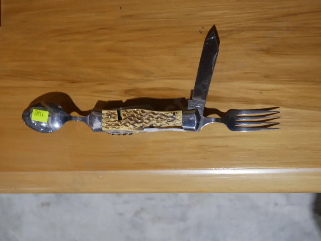 Hobo Scout multi knife Image 1++
