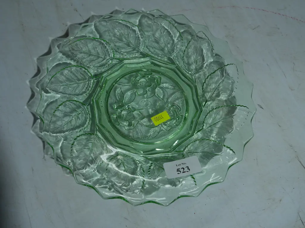 Uranium glass plate Image 1++