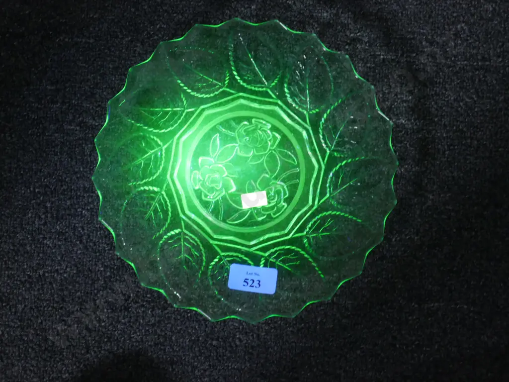 Uranium glass plate Image 1++