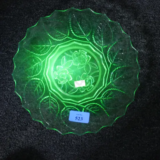 Uranium glass plate