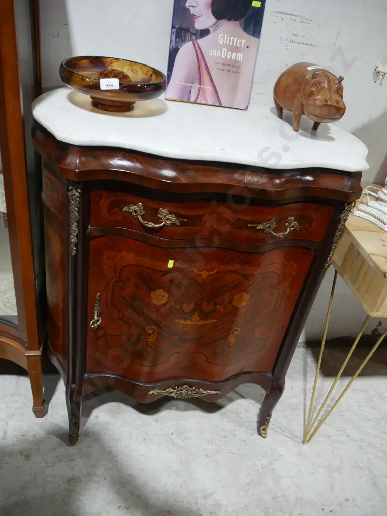 Inlaid marble top cabinet Image 1++