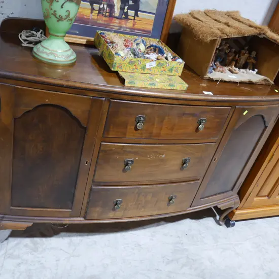 Sideboard