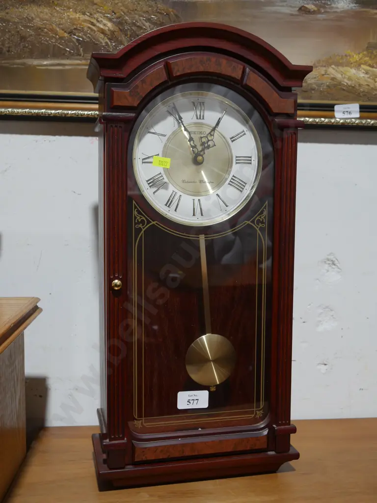 Seiko wall clock Image 1++