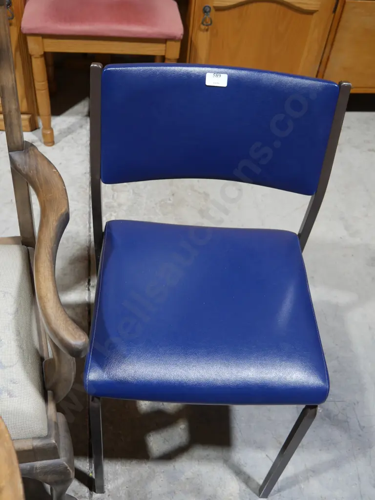 Blue chair Image 1++