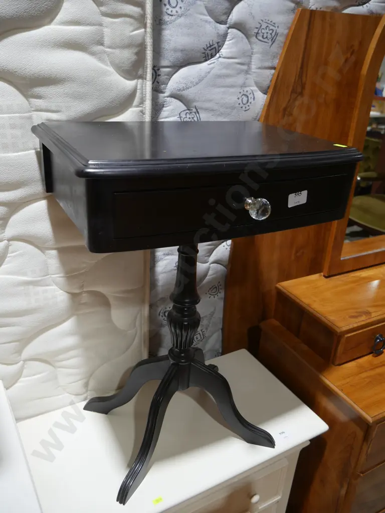 Black bedside table Image 1++