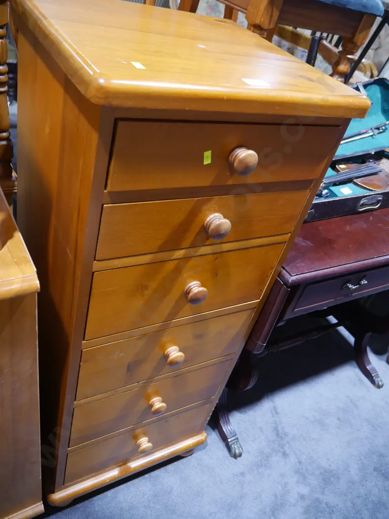 6 drawer chest Image 1++