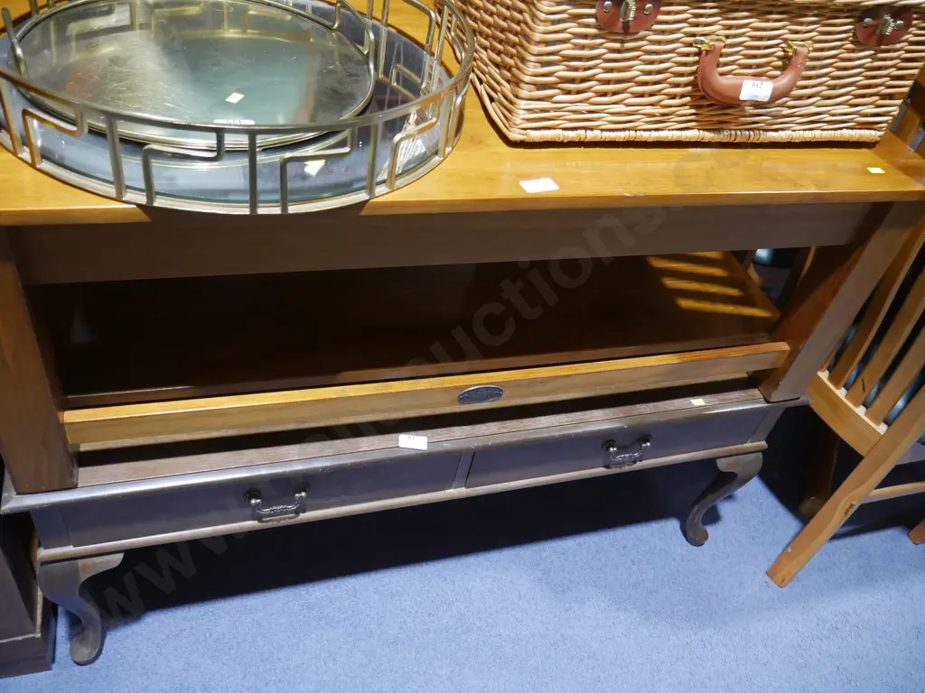 Coffee table Image 1++