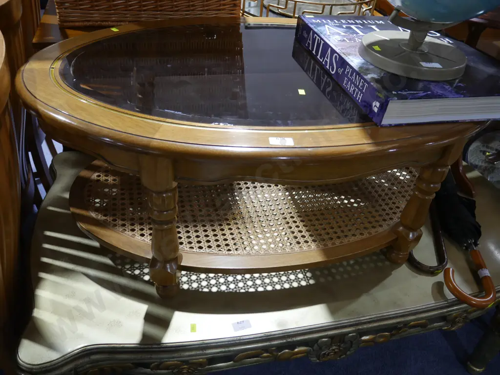 Bergere glass top coffee table Image 1++