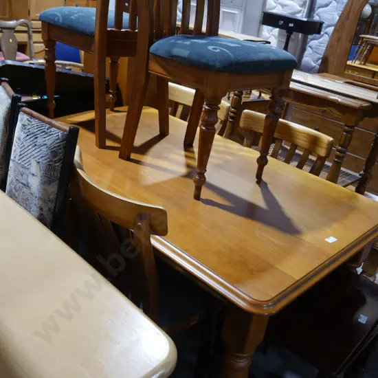 Dining table and 6 chairs