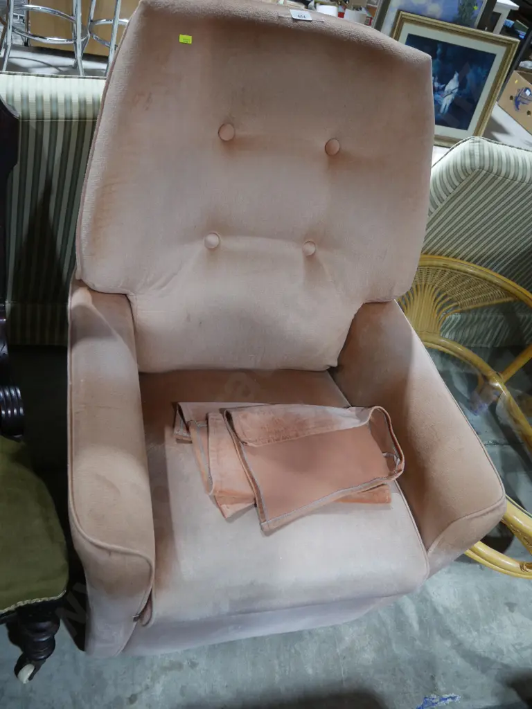 Reclining armchair Image 1++