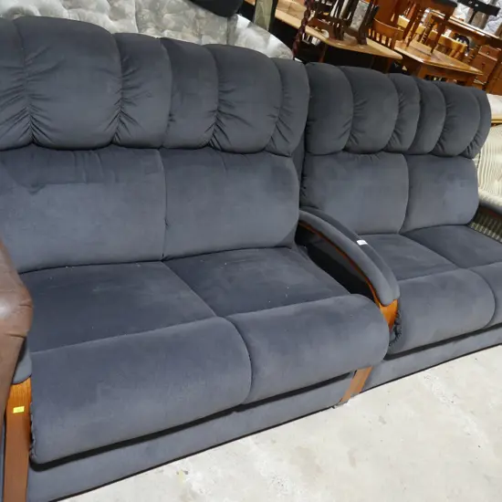 2  2 seater lazy boy sofas