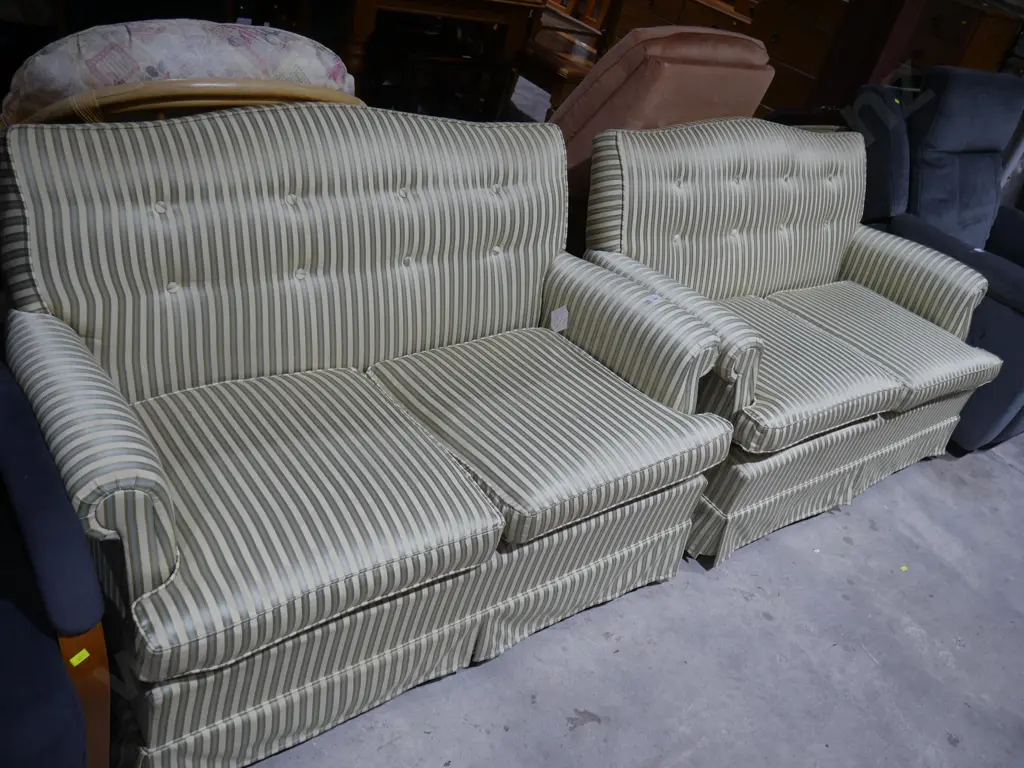 2 piece striped 2 seater sofas Image 1++