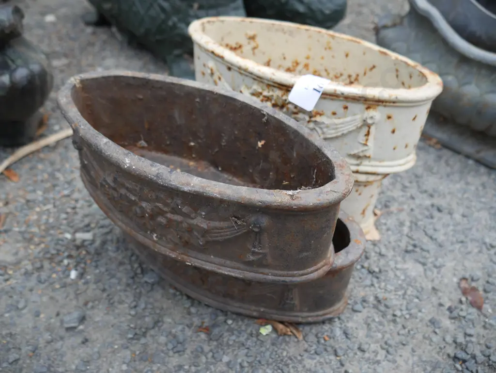 Cast iron pots Image 1++