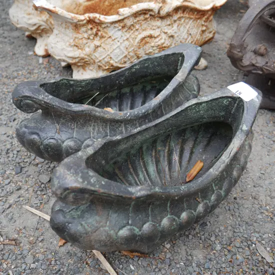 Cast iron pots