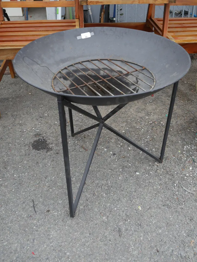 Fire pit Image 1++