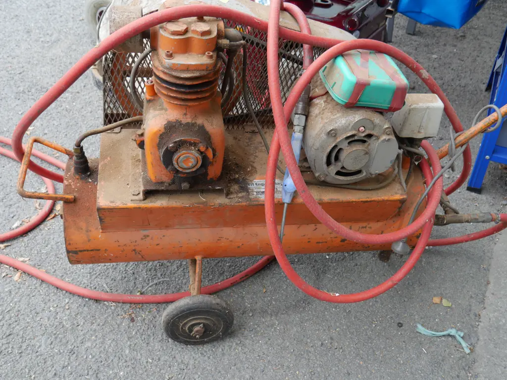 Air compressor Image 1++