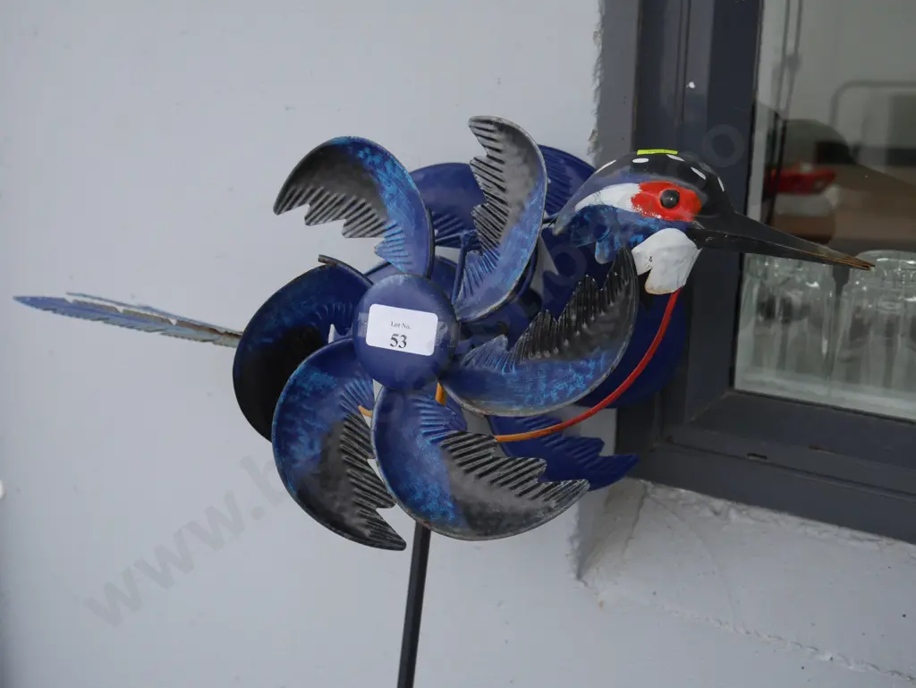 Spinning kingfisher garden ornament Image 1++
