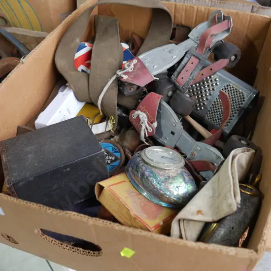 Box of sundries