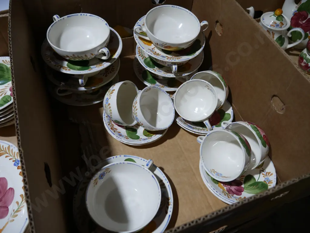 3 boxes Belle Fiore dinnerware Image 1++