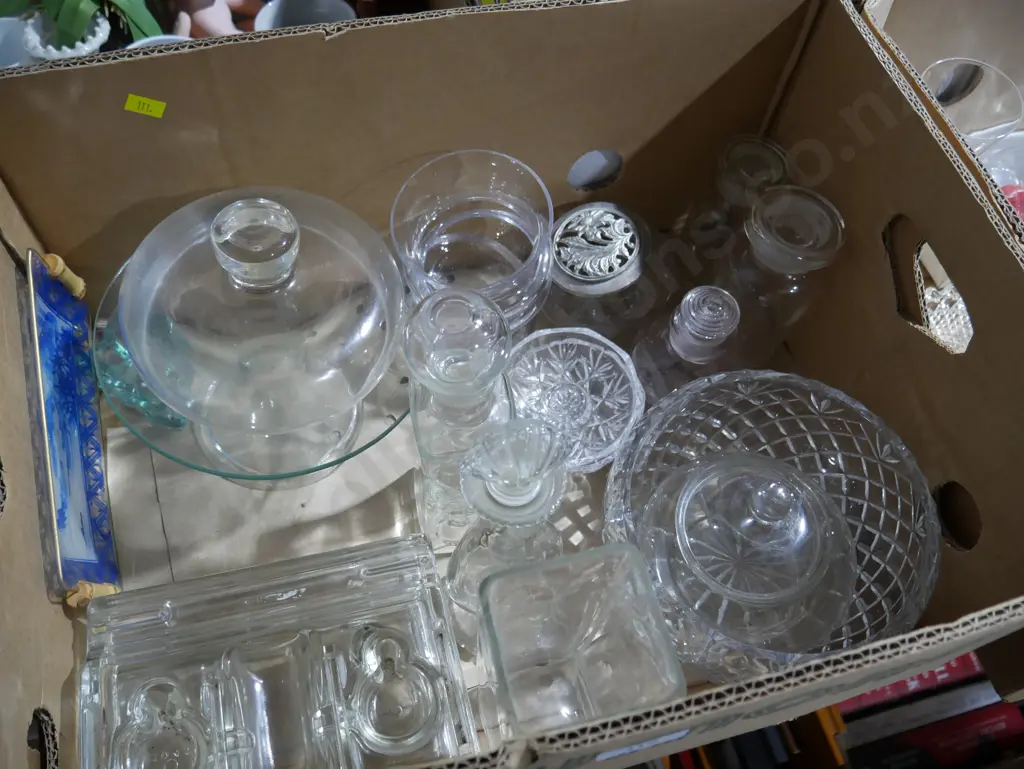 Crystal, glassware etc Image 1++