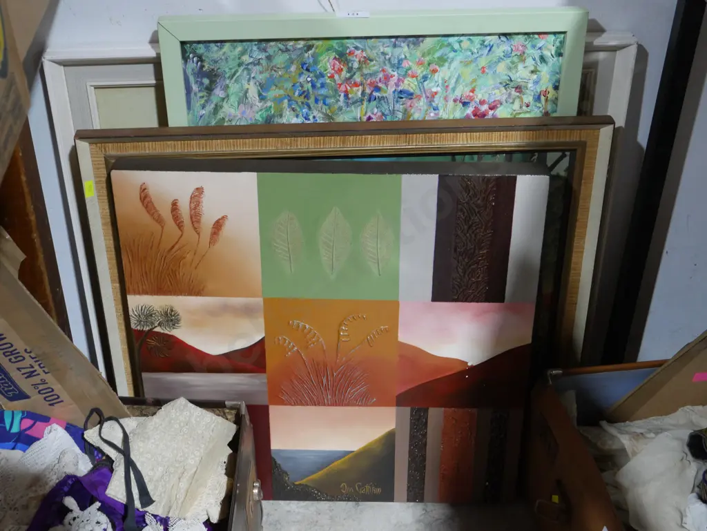 Framed artworks Image 1++