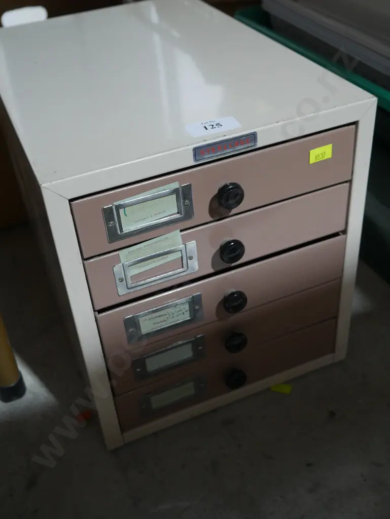 Metal file drawers Image 1++
