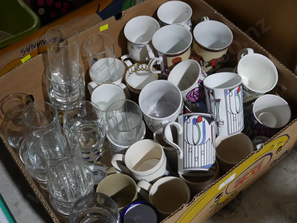 Coffee cups etc Image 1++