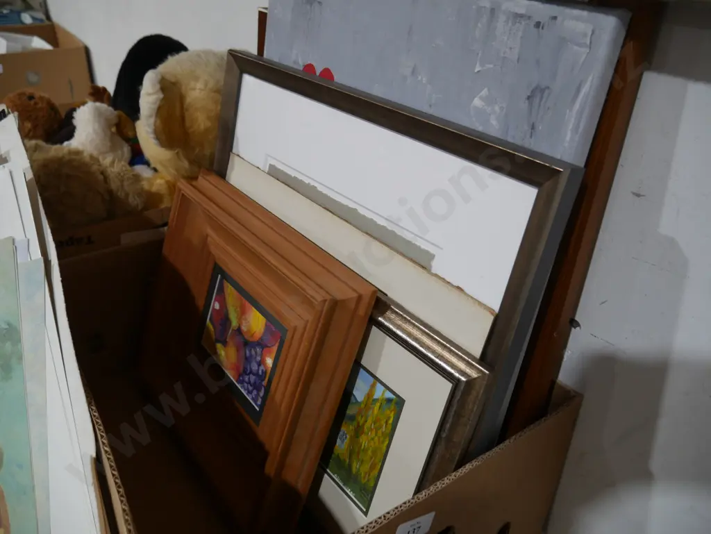 Framed artworks Image 1++