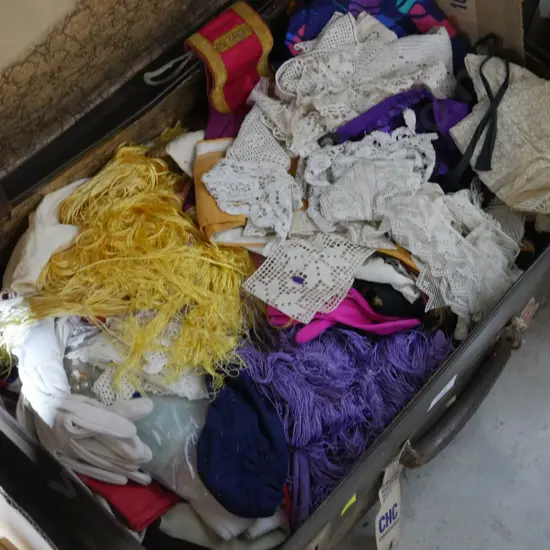 Suitcase of linen