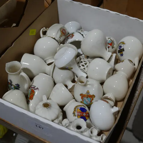 Crested ware