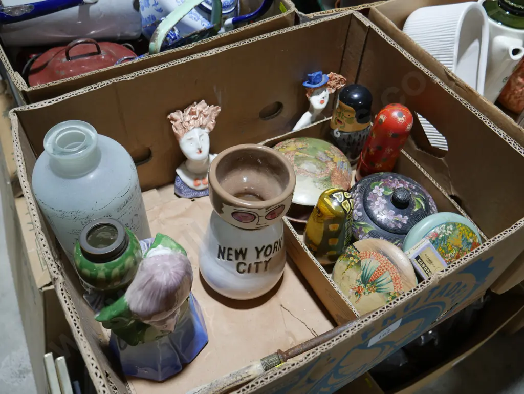 Trinket boxes, Mandy Olsen figurines etc Image 1++