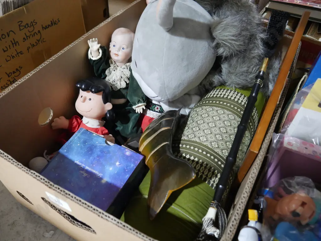 Dolls, soft toys etc Image 1++