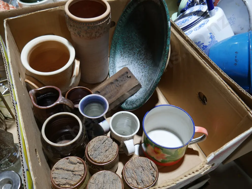 Pottery etc Image 1++
