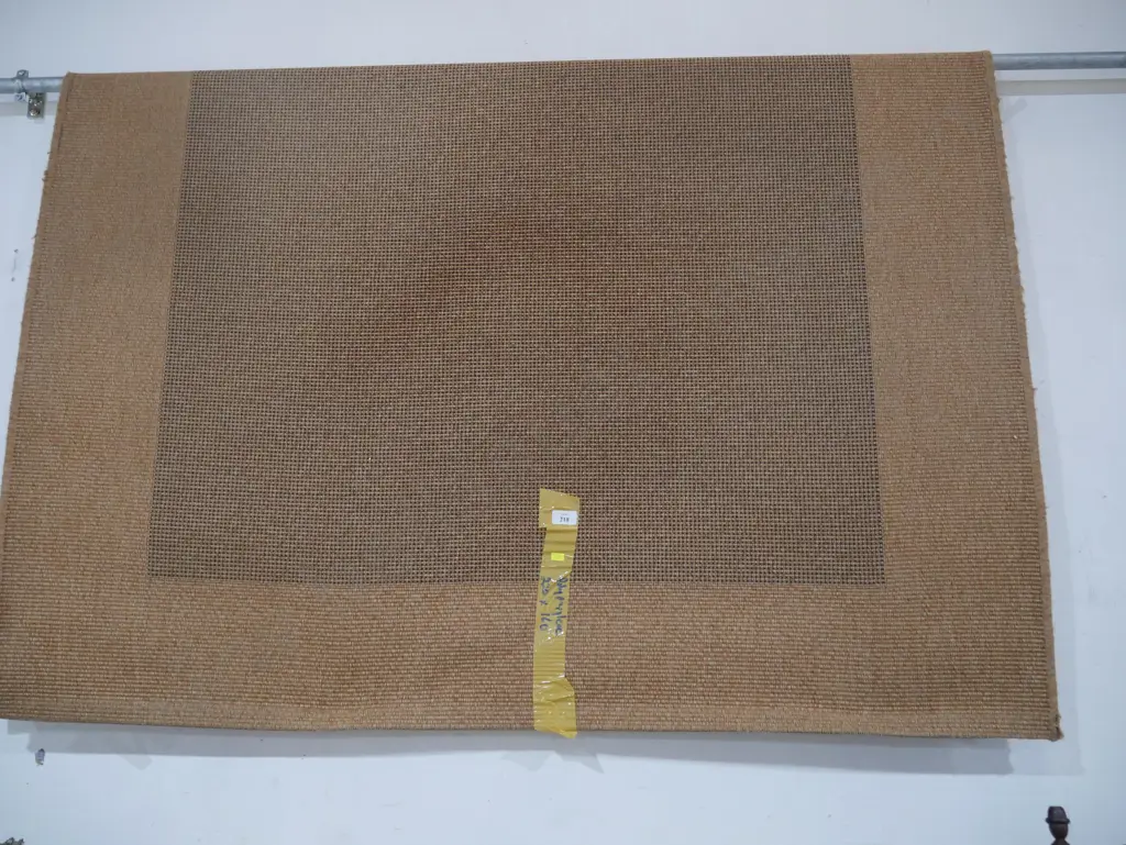 Floor mat Image 1++