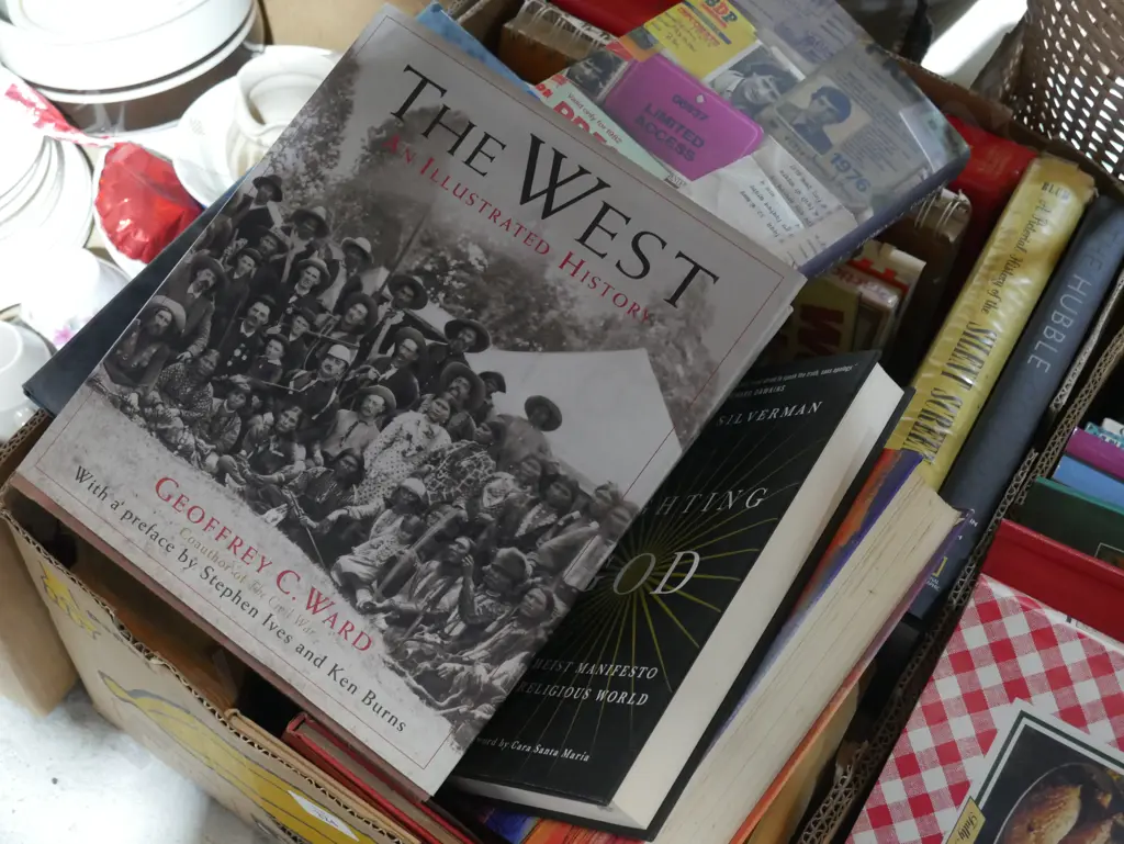 Box of books Image 1++